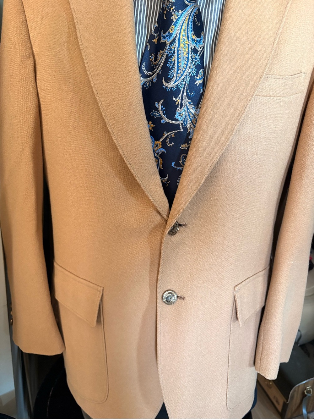 Men's Camel Single-Breasted Blazer - Classic Tailored Sport Coat